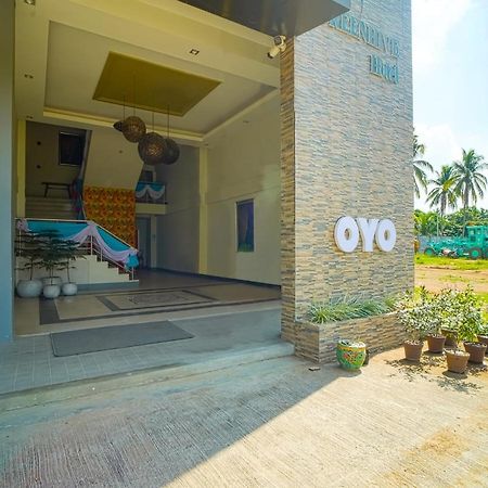 Capital O Oyo 785 The Greenhive Hotel Ibaan Exterior foto